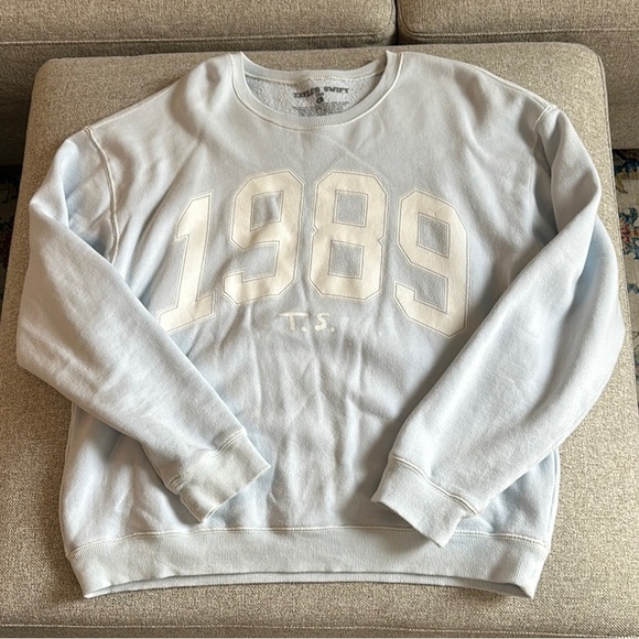 Taylor Swift Sweaters - Official Taylor Swift 1989 Sweater